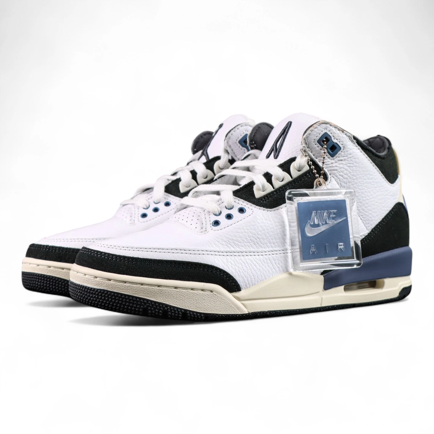 A-Ma-Maniere-x-Jordan-3-Retro-OG-SP-For-The-Love.webp A Ma Maniere X Air Jordan 3 Retro Og Sp For The Love