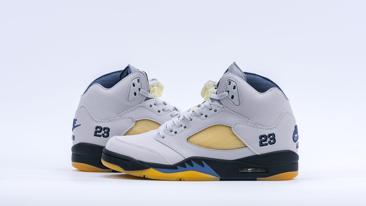 A-Ma-Maniere-x-Wmns-Air-Jordan-5-Retro-Dawn-Replica7.webp A Ma Maniere X Air Jordan 5 Retro Dawn