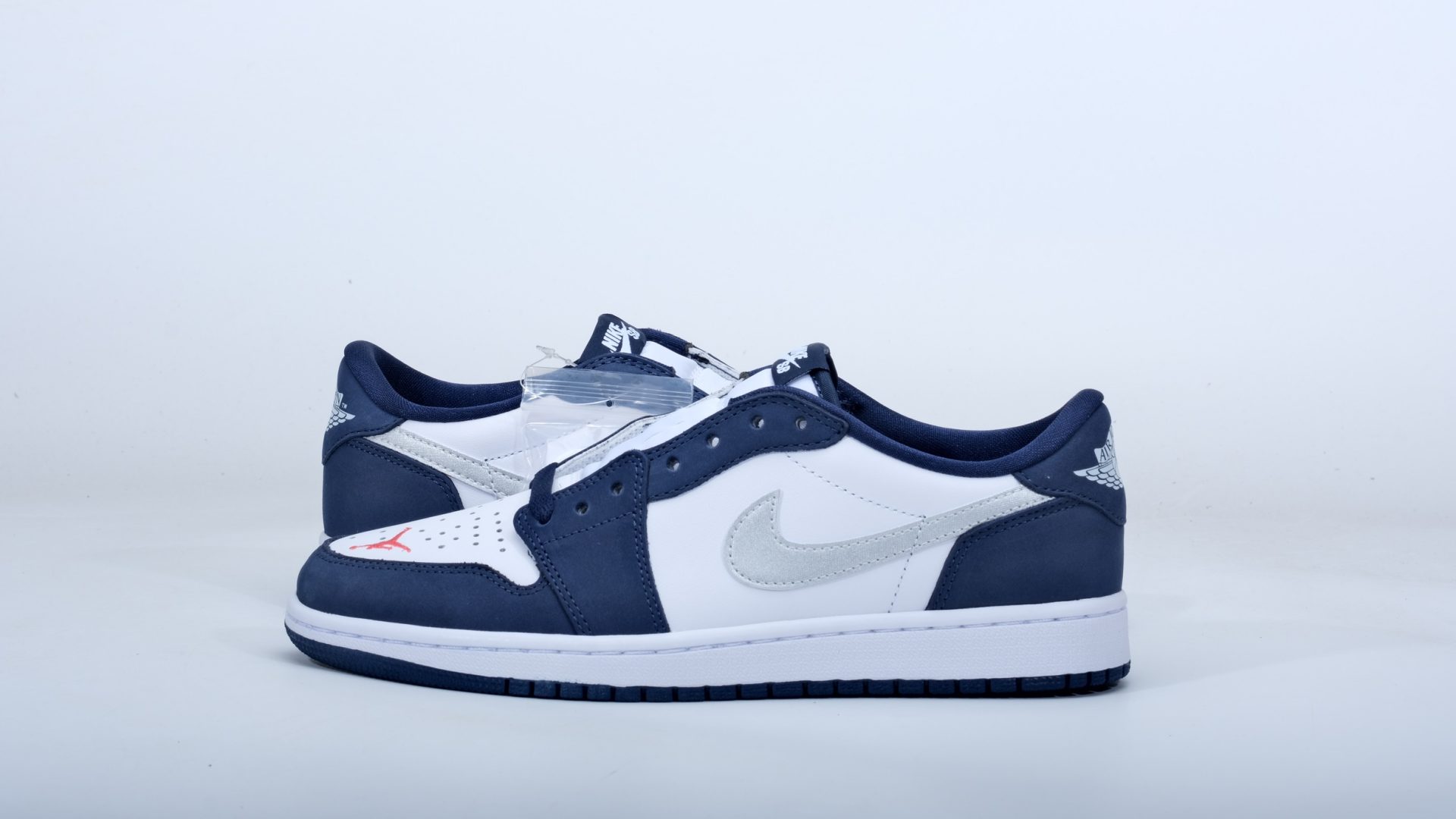 A9B08254-81A6-EC02-26E0-E5C1B2187219.jpg Eric Koston X Air Jordan Reps 1 Low Sb Midnight Navy
