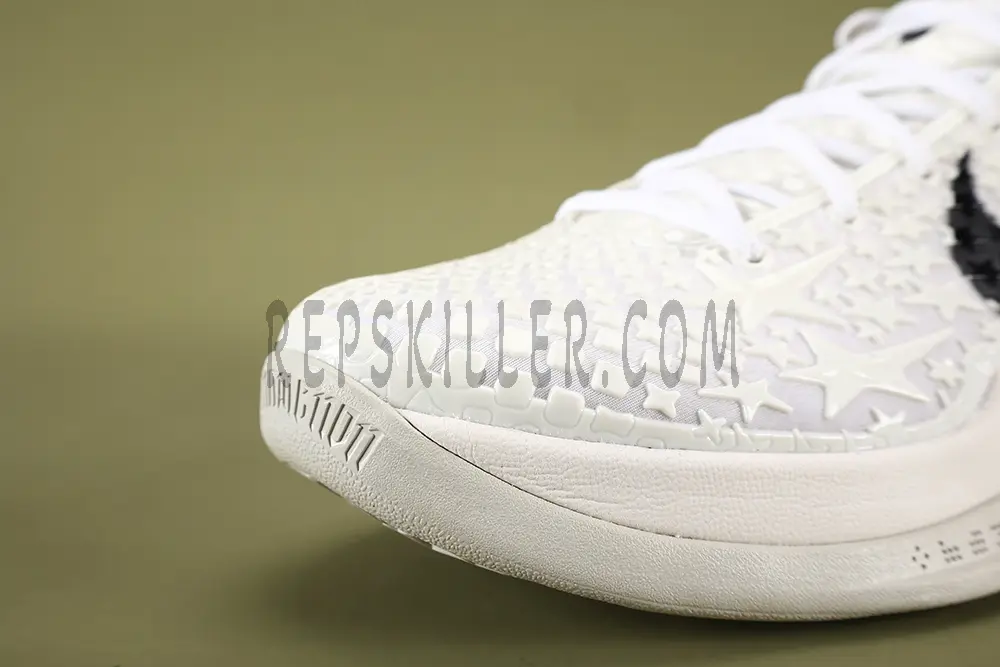 Kobe 6 Protro Sail
