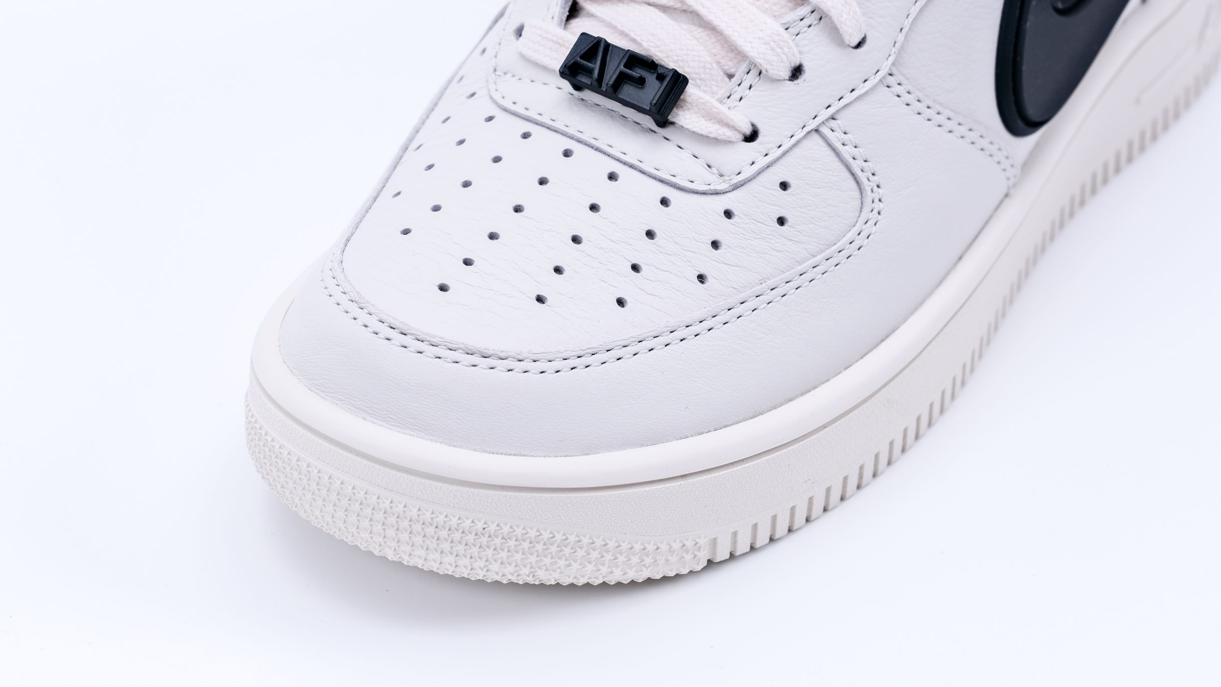 AMBUSH-x-Air-Force-1-Low-Phantom-Replica2.webp Ambush X Air Force 1 Low Phantom