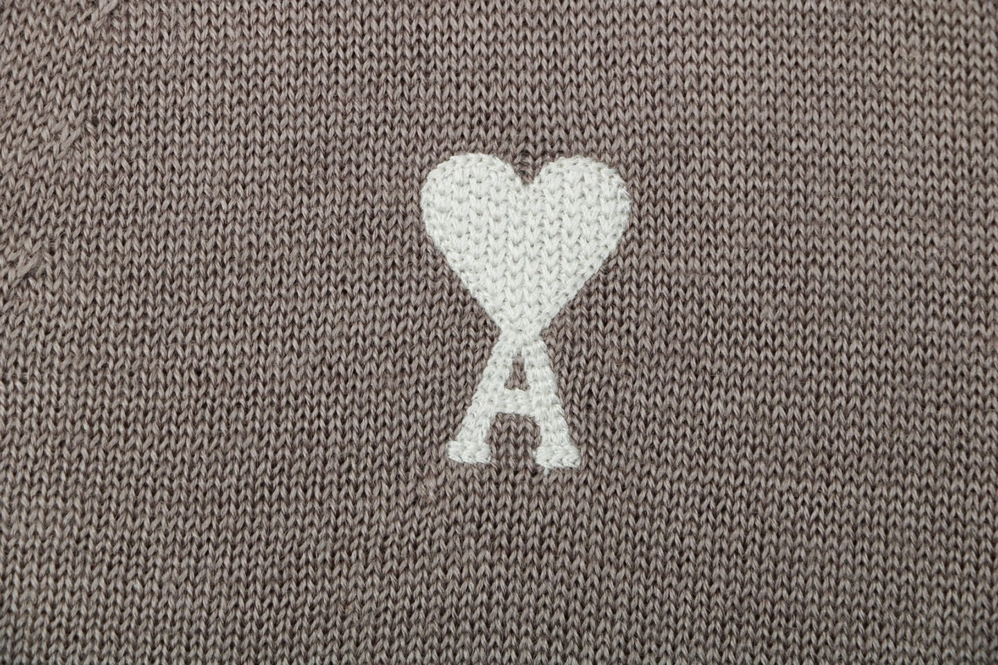 AMI-Paris-Ami-de-Coeur-Wool-Blend-Cardigan6.jpeg.webp Ami Paris Ami De Coeur Wool Blend Cardigan