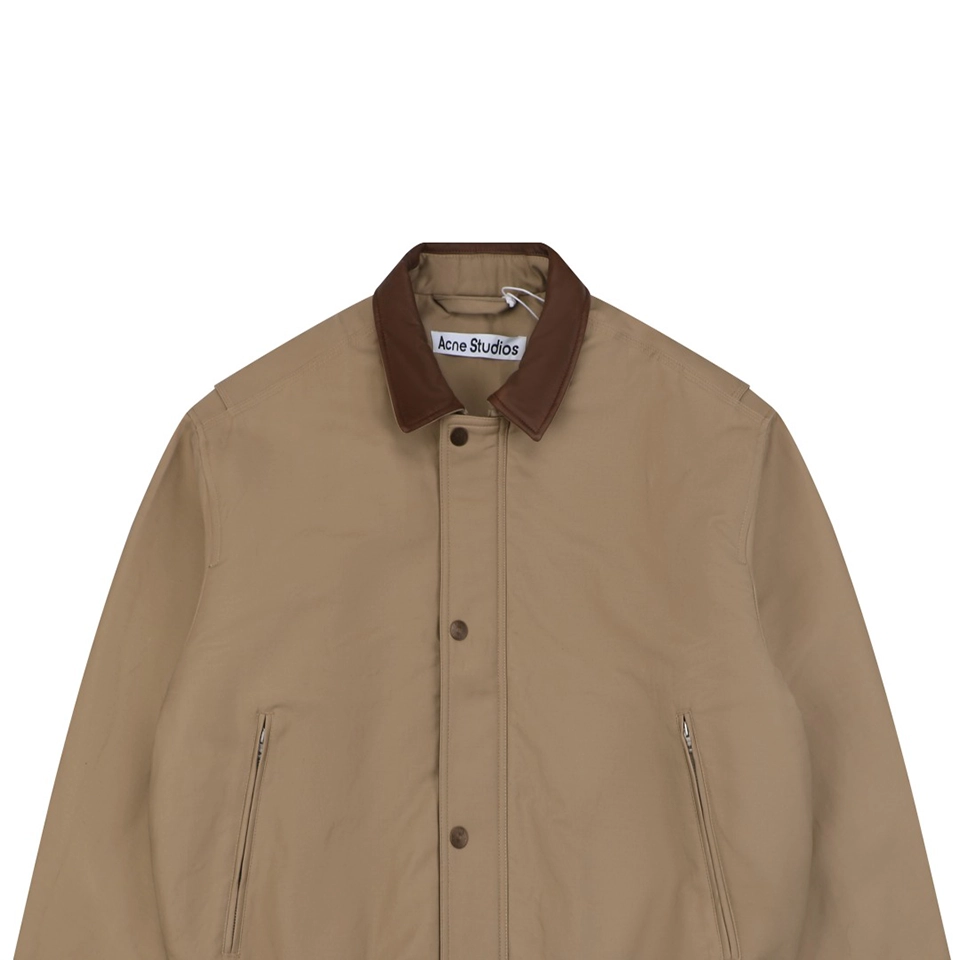 Acne-Studios-Leather-Collar-Barn-Jacket3.jpeg.webp Acne Studios Leather Collar Barn Jacket