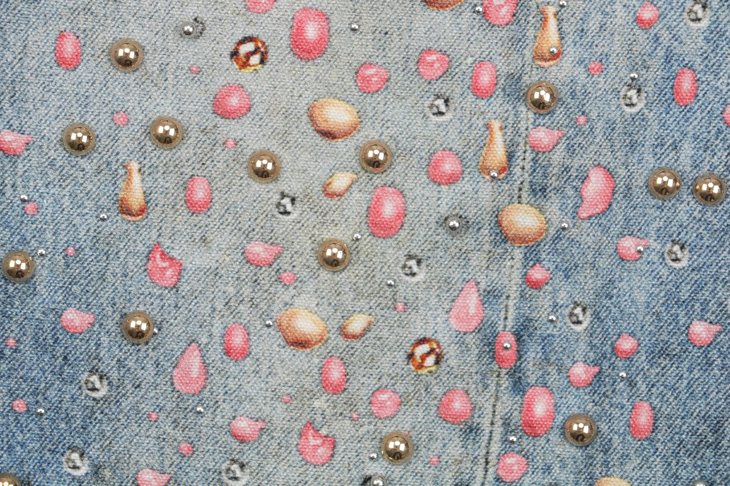 Acne-Studios-Minami-Aoyama-Exclusive-3D-Studded-Denim-Pants5.jpeg.webp Acne Studios Minami Aoyama Exclusive 3D Studded Denim Pants