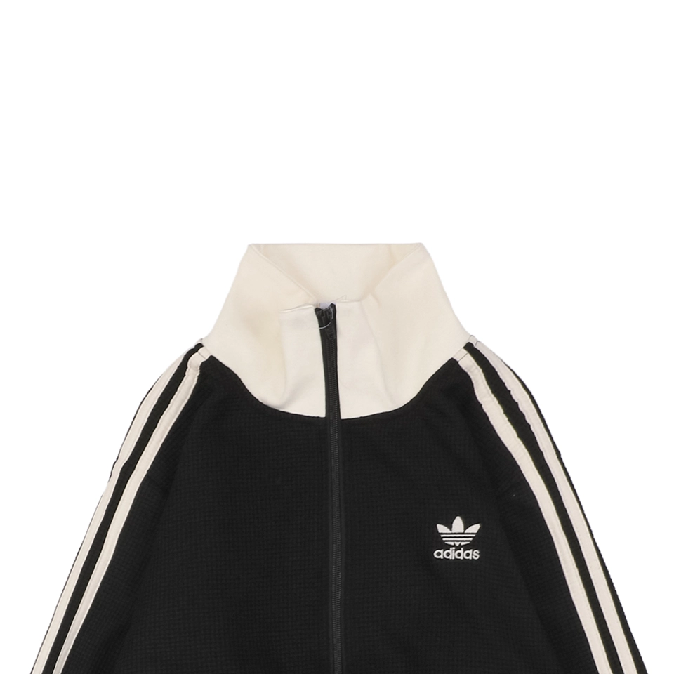 Adidas-Trefoil-Waffle-Textured-Jacket-Black1.jpeg.webp Adidas Trefoil Waffle Textured Jacket Black