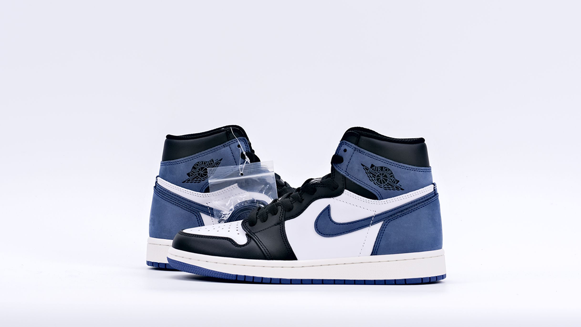 Air-Jordan-1-Retro-Blue-Moon-9webp10.webp Air Jordan 1 Retro High Og Best Hand In The Game Blue Moon Replica