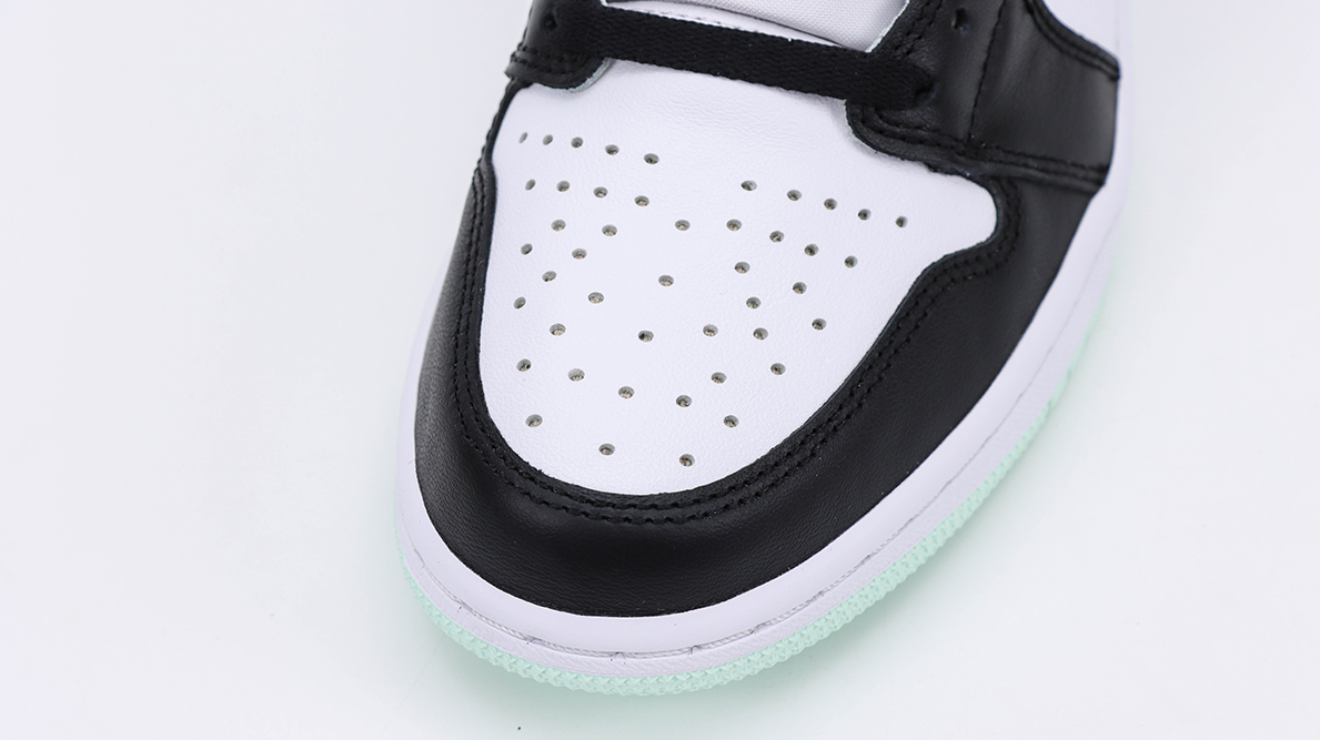 Air-Jordan-1-Retro-High-OG-NRG-Igloo-Replica3.webp Air Jordan 1 Retro High Og Nrg Igloo Replica
