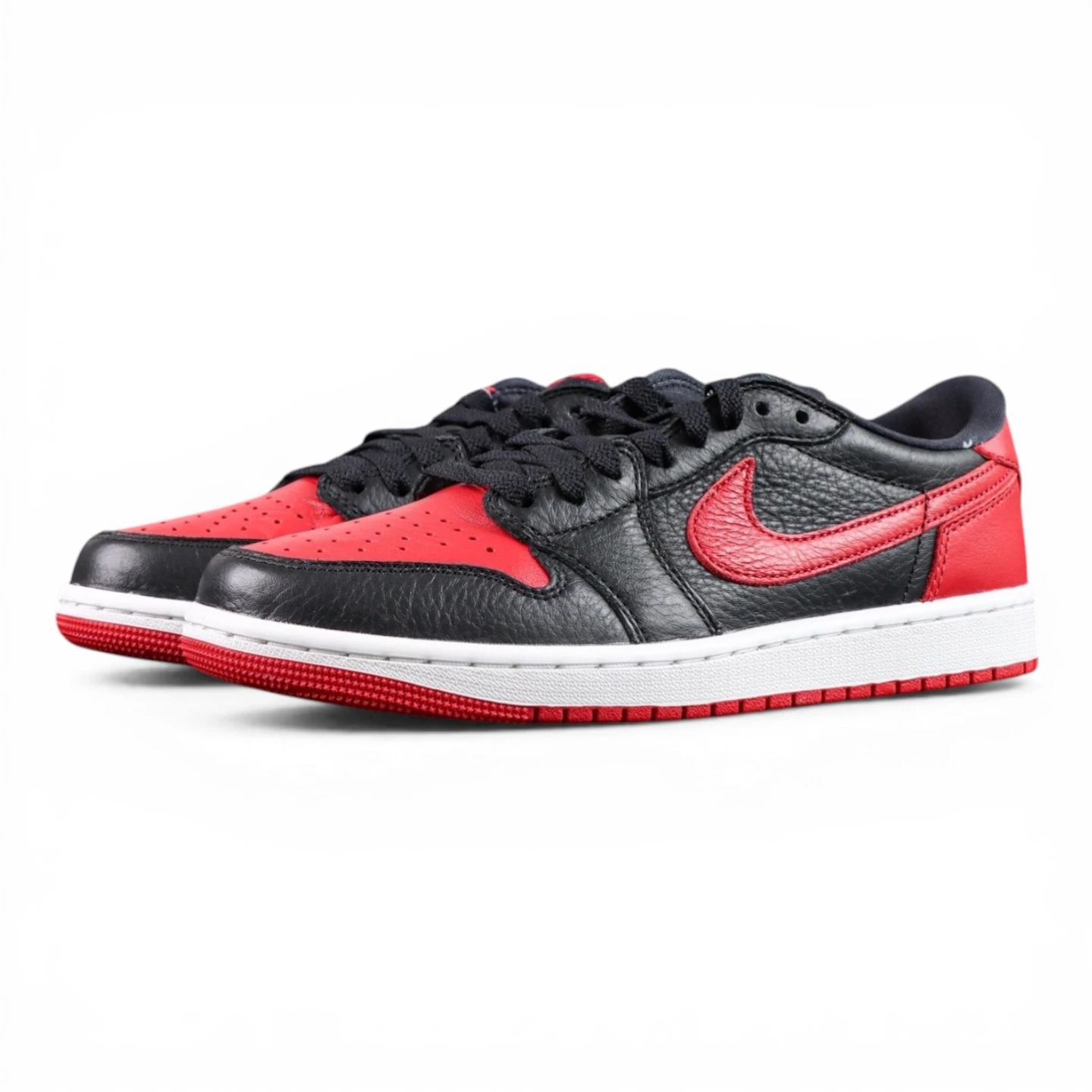 Jordan 1 Retro Low Og Banned 2026