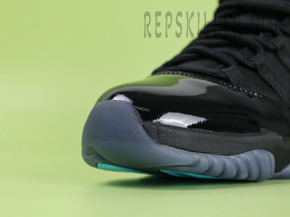 Air Jordan 11 Retro Gamma Blue 2025