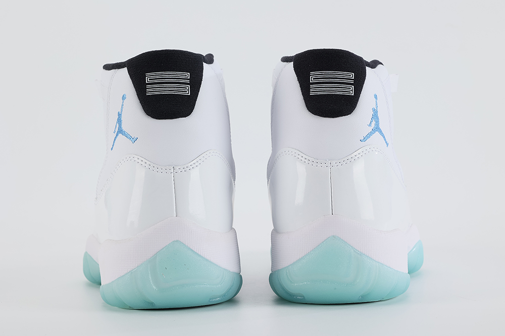 Air Jordan 11 Retro Legend Blue 2014 – Image 5 Air Jordan 11 Retro 'Legend Blue' Replica