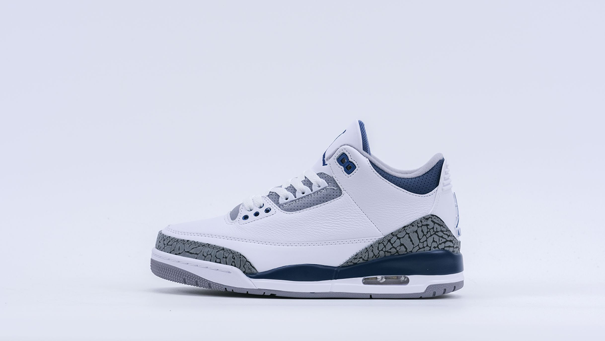 Air-Jordan-3-Retro-Midnight-Navy-Replica7.webp Air Jordan 3 Retro Midnight Navy