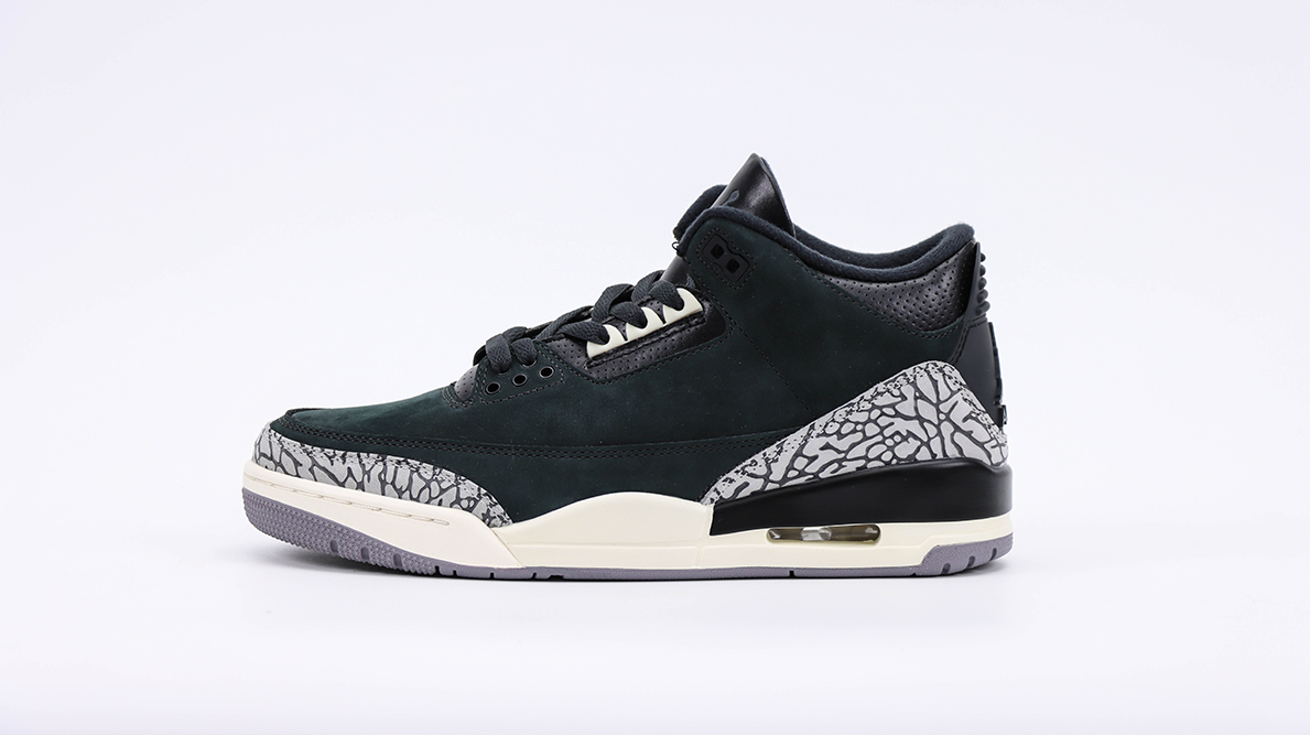 Air-Jordan-3-Retro-Off-Noir-Replica1.webp Air Jordan 3 Retro Off Noir Replica 2
