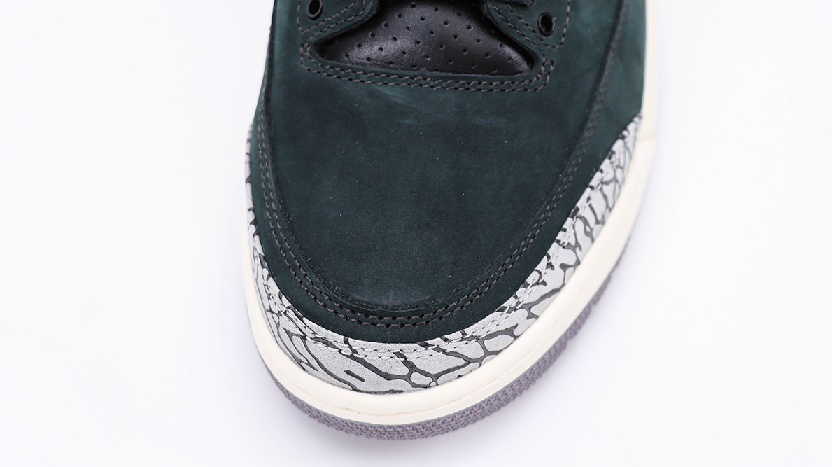 Air-Jordan-3-Retro-Off-Noir-Replica3.webp Air Jordan 3 Retro Off Noir Replica 2