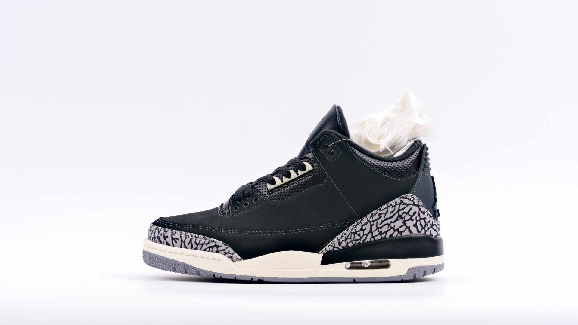 Air-Jordan-3-Retro-Off-Noir-Replica9.jpg Air Jordan 3 Retro Off Noir