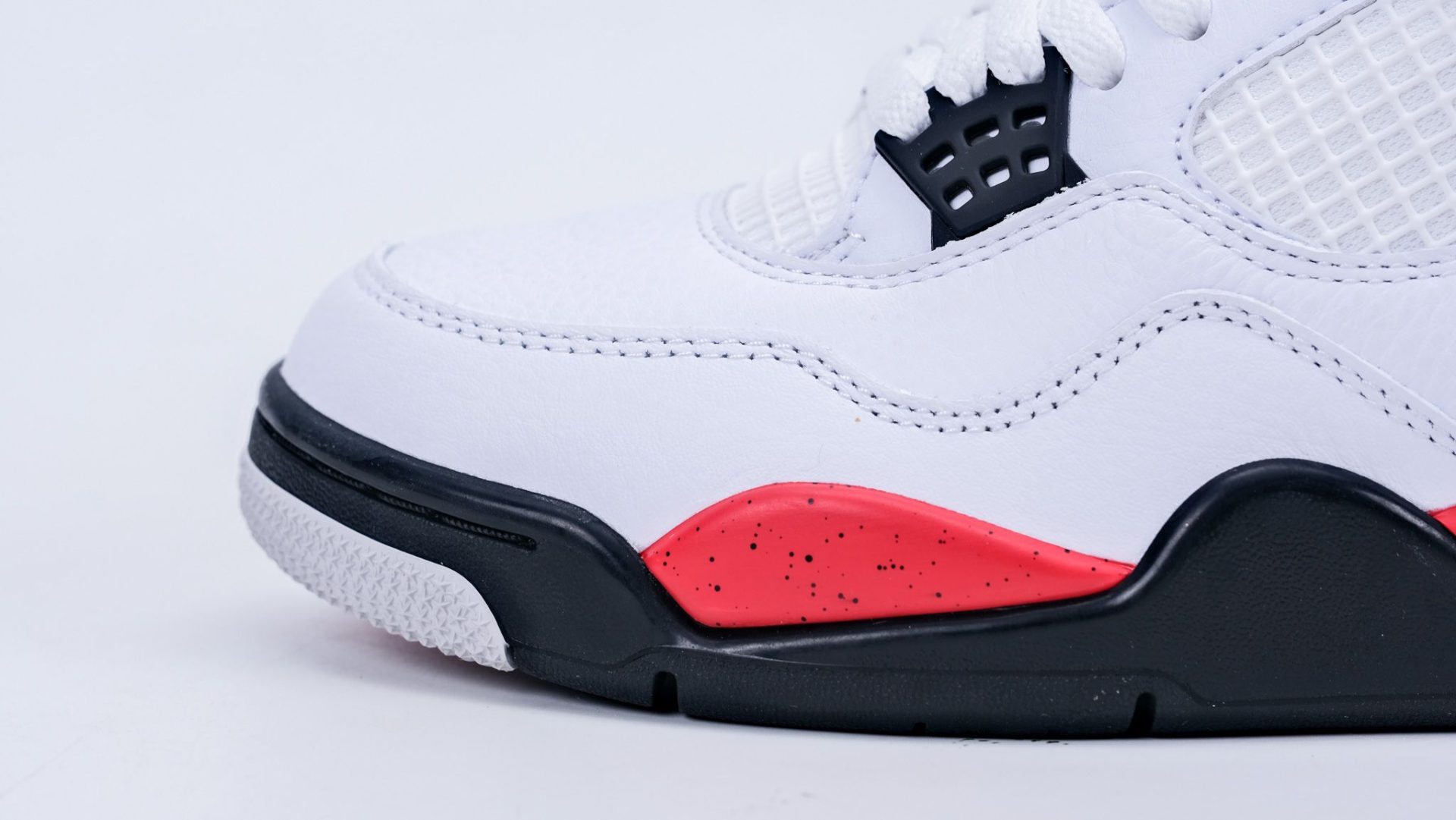 Air-Jordan-4-Red-cement-36-48.5-1-3.jpg Air Jordan 4 Retro Red Cement Reps