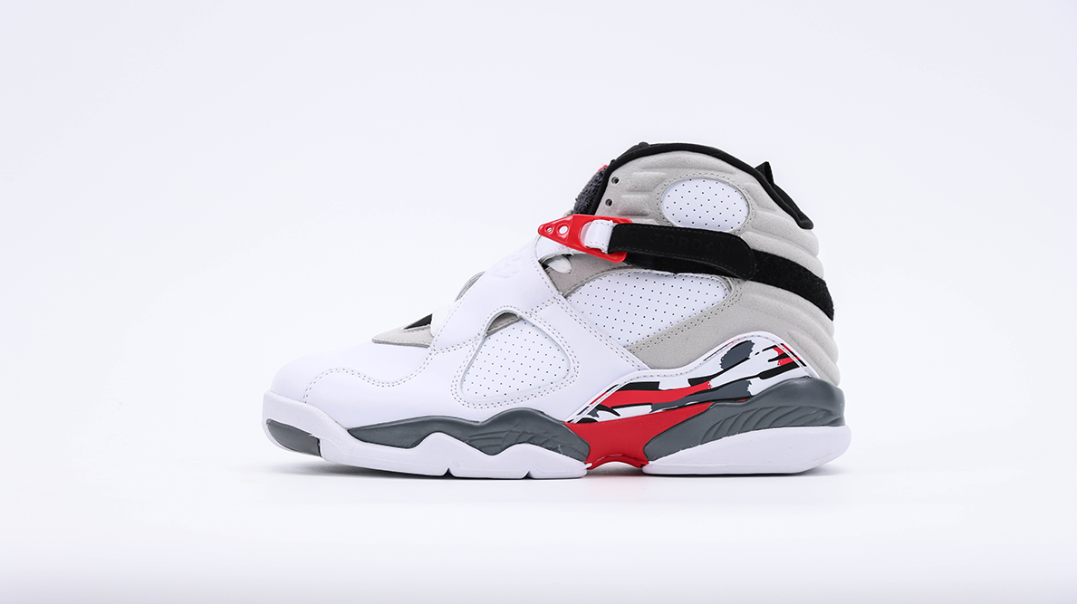 Air Jordan 8 Retro Bugs Bunny Replica