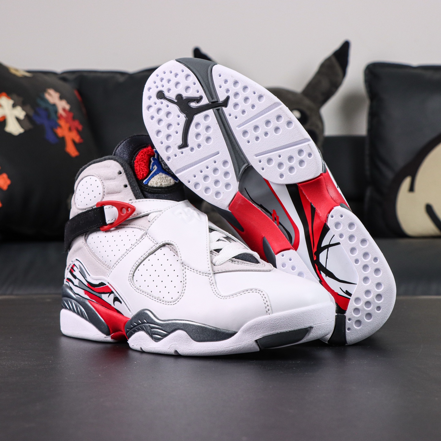 Air Jordan 8 Retro Bugs Bunny 2025