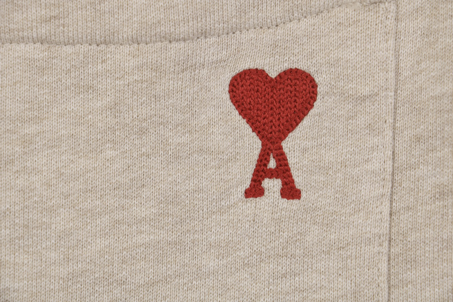 Ami-Back-Pocket-Heart-Embroidery-Shorts17.jpeg.webp Ami Back Pocket Heart Embroidery Shorts