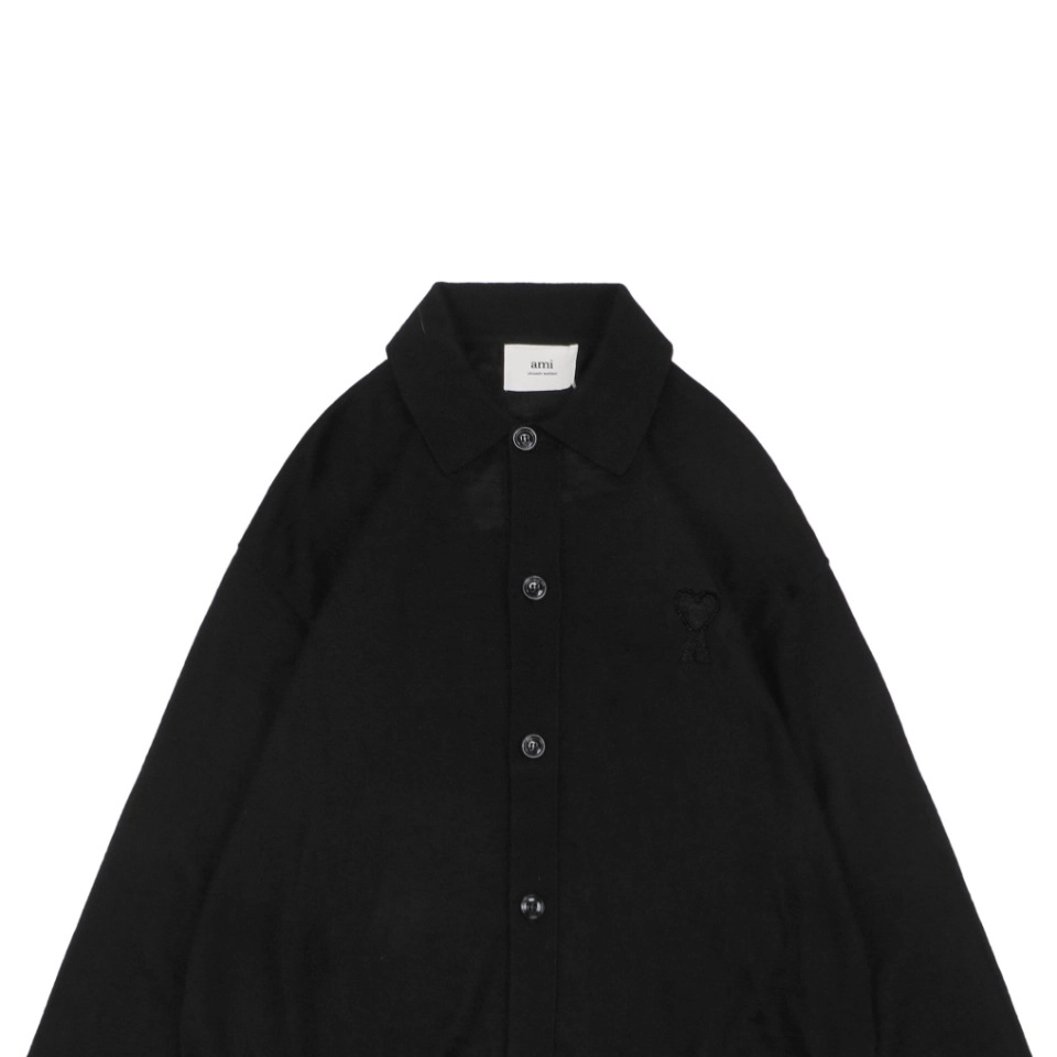 Ami-Embossed-Heart-Embroidery-Basic-Polo-Sweater-Black4.jpeg.webp Ami Embossed Heart Embroidery Basic Polo Sweater Black