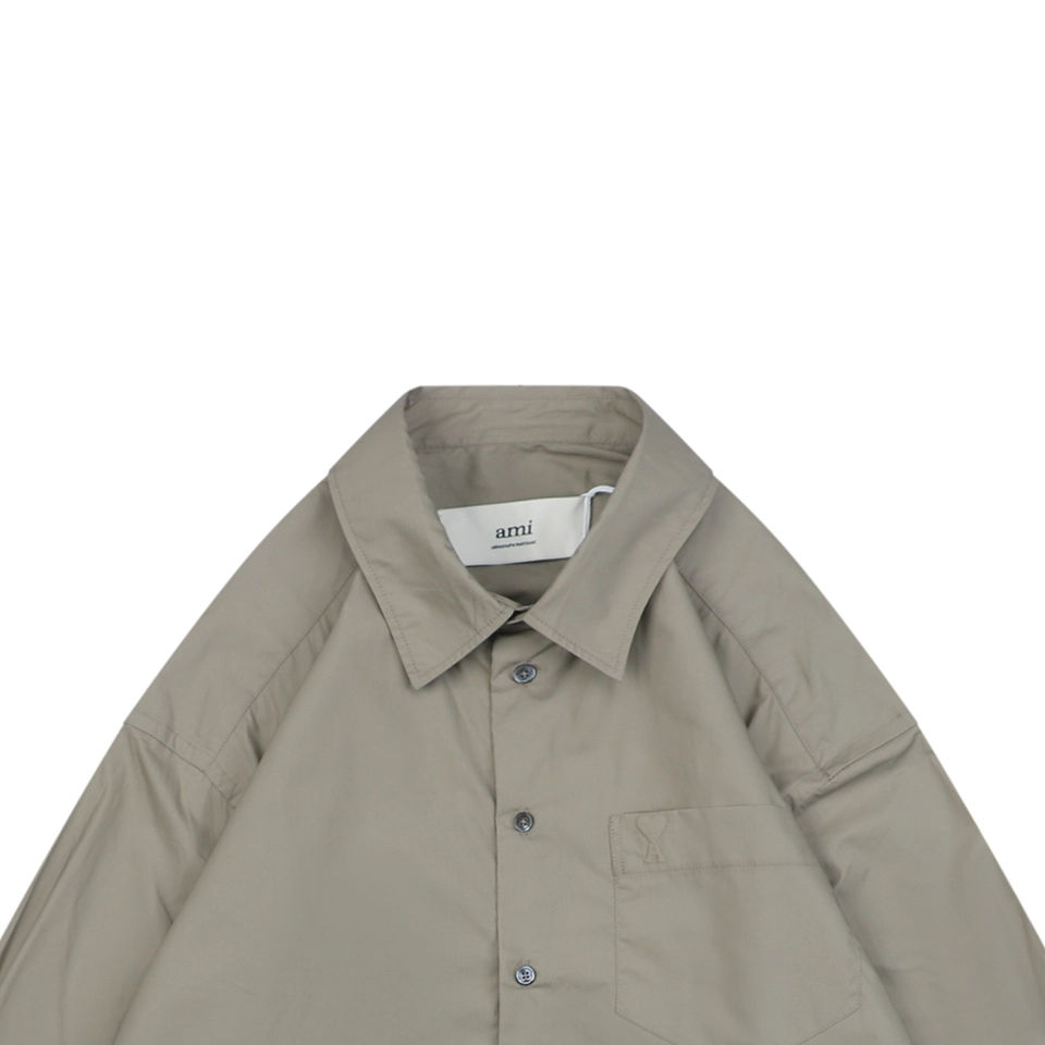 Ami-Embossed-Heart-Pocket-Shirt7.jpeg.webp Ami Embossed Heart Pocket Shirt