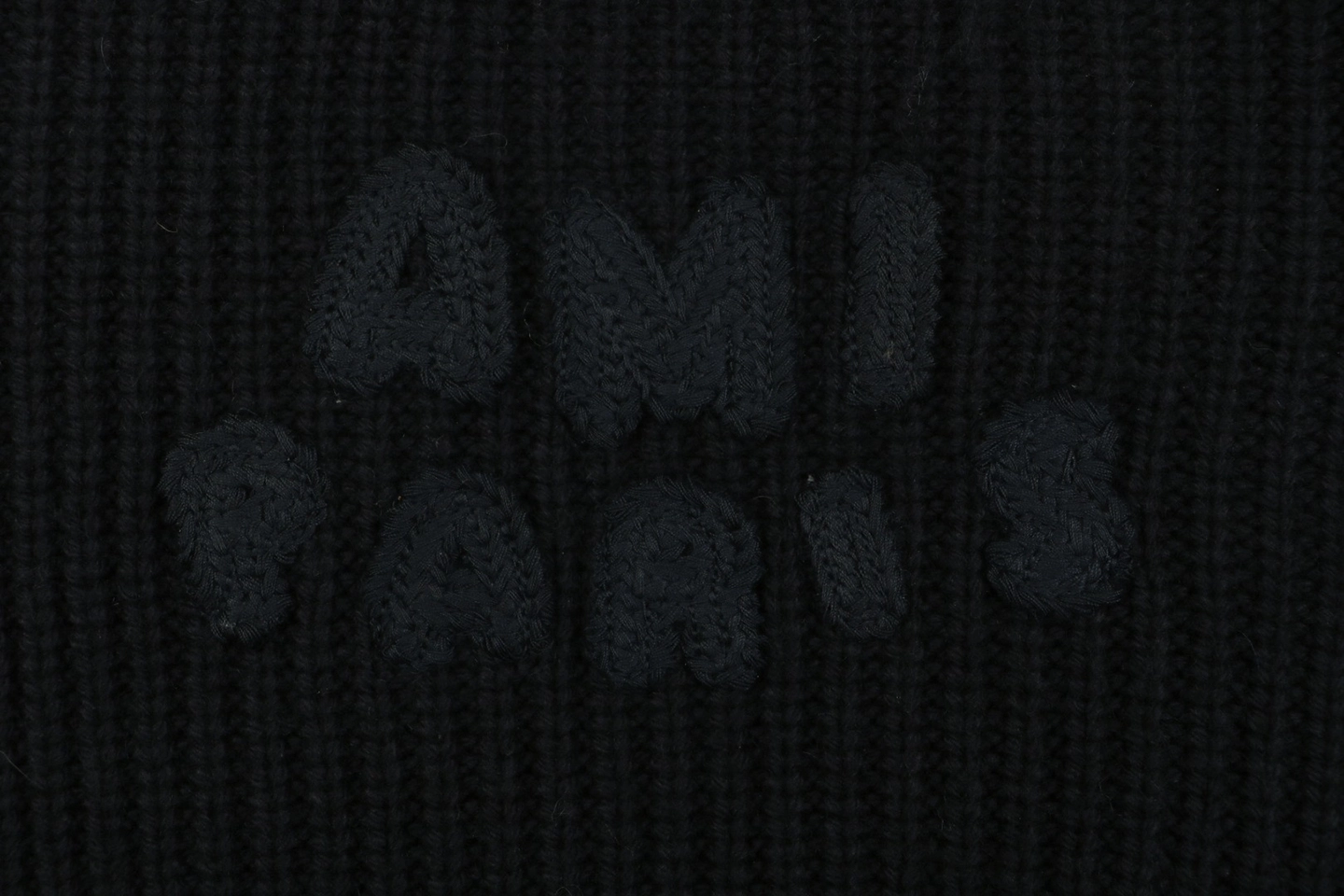 Ami-Heart-Color-Block-Knit-Cardigan7.jpeg.webp Ami Heart Color Block Knit Cardigan