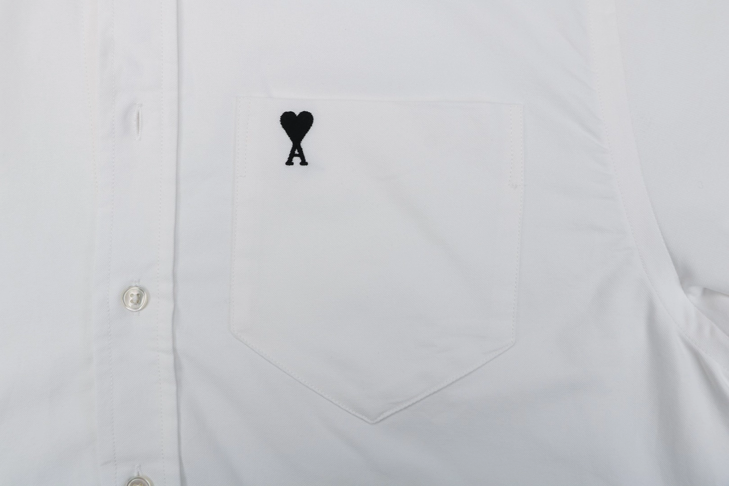 Ami-Paris-Heart-Logo-Oxford-Shirt3.jpeg.webp Ami Paris Heart Logo Oxford Shirt