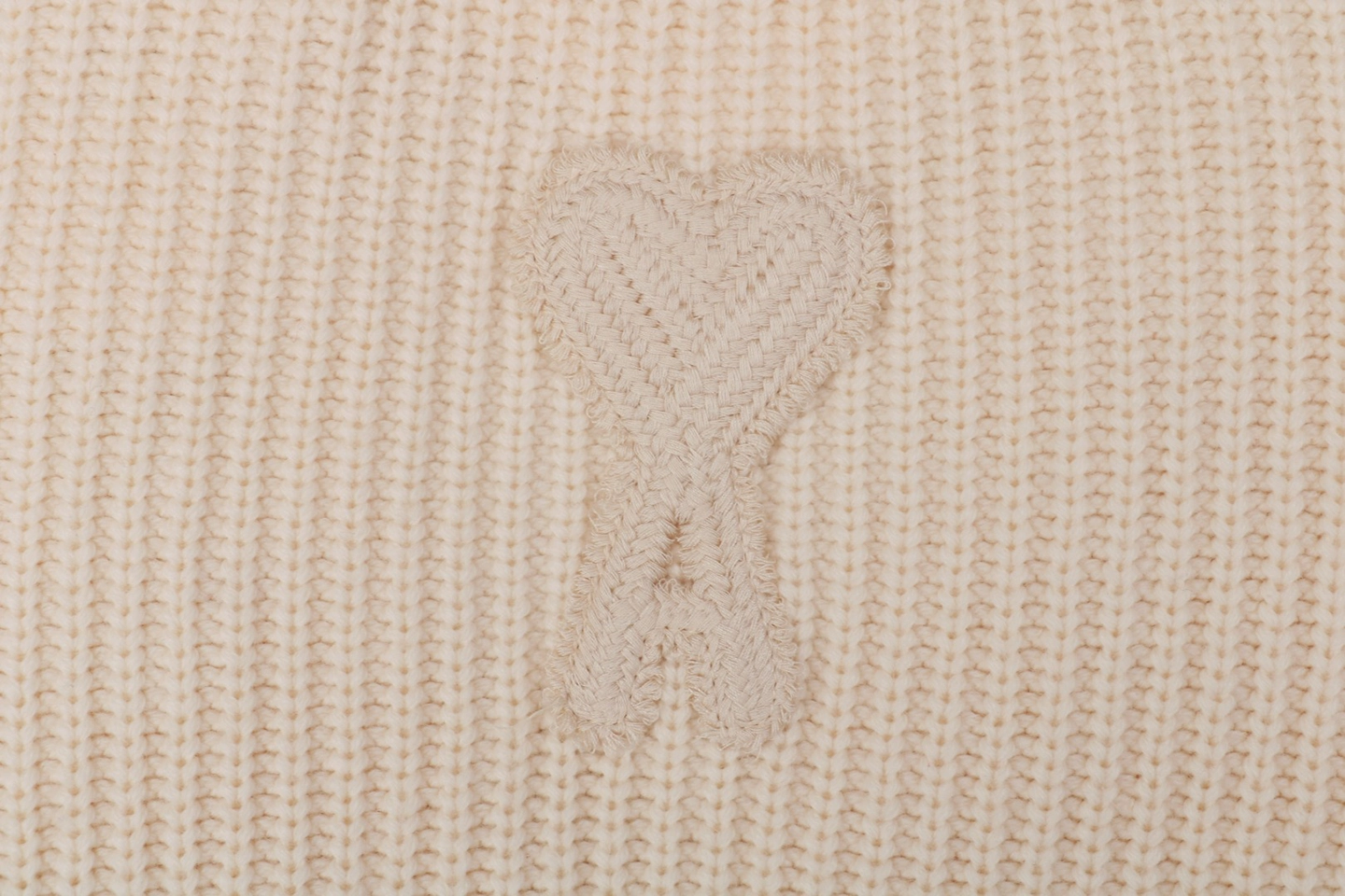 Ami-Wool-Cardigan-with-Red-Hem-Heart-Letter-Logo4.jpeg.webp Ami Wool Cardigan With Red Hem Heart Letter Logo
