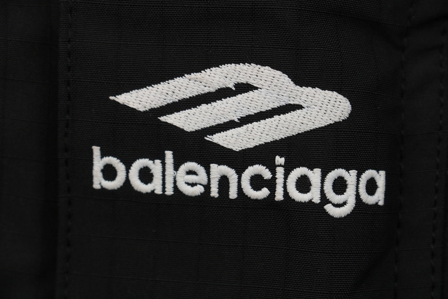 Balenciaga-3B-Ski-Hooded-Down-Jacket4.jpeg.webp Blcg 3B Ski Hooded Down Jacket