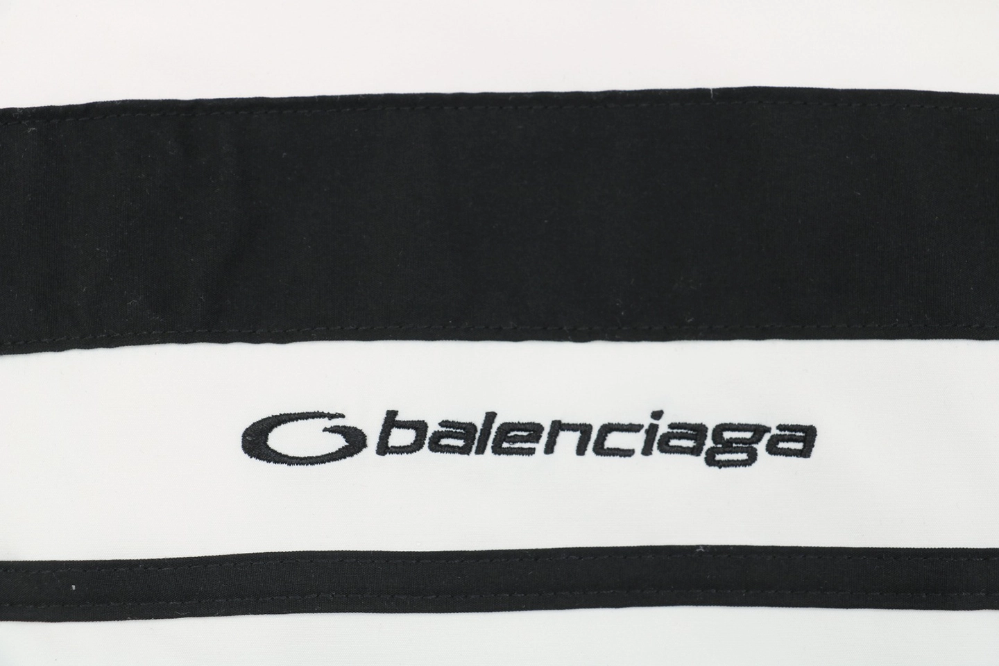 Balenciaga-Colorblock-Zip-Up-Jacket4.jpeg.webp Blcg Colorblock Zip Up Jacket