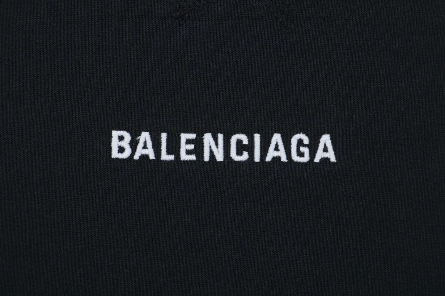 Balenciaga-Faux-Layered-Polo-Collar-Sweatshirt7.jpeg.webp Blcg Faux Layered Polo Collar Sweatshirt