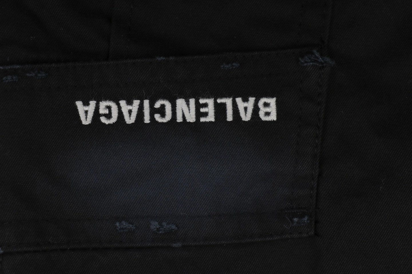 Balenciaga-Pocket-Logo-Panelled-Cargo-Pants2.jpeg.webp Blcg Pocket Logo Panelled Cargo Pants