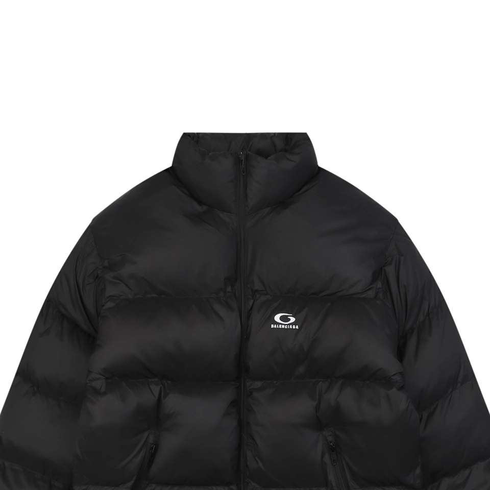 Balenciaga-Small-Oval-Logo-Puffer-Jacket-Black8.jpeg.webp Blcg Small Oval Logo Puffer Jacket Black