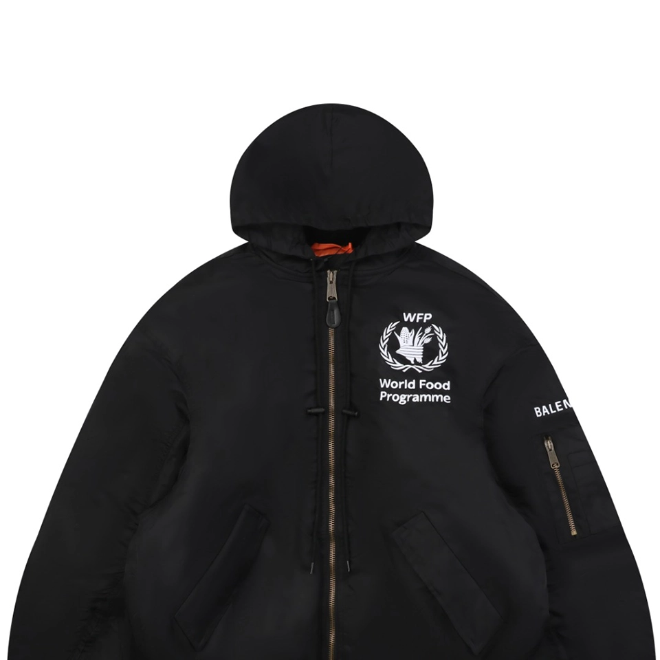 Blcg-World-Food-Programme-Logo-Hooded-Padded-Jacket6.jpeg.webp Blcg World Food Programme Logo Hooded Padded Jacket
