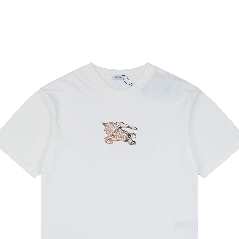 Burberry-Check-Equestrian-Knight-Embroidered-Washed-Cotton-T-Shirt2.jpg.webp Bbry Check Equestrian Knight Embroidered Washed Cotton T Shirt