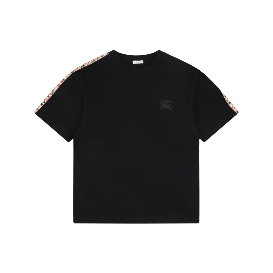 Burberry-Check-Panel-Equestrian-Knight-Embroidered-T-Shirt4.jpg.webp Bbry Check Panel Equestrian Knight Embroidered T Shirt