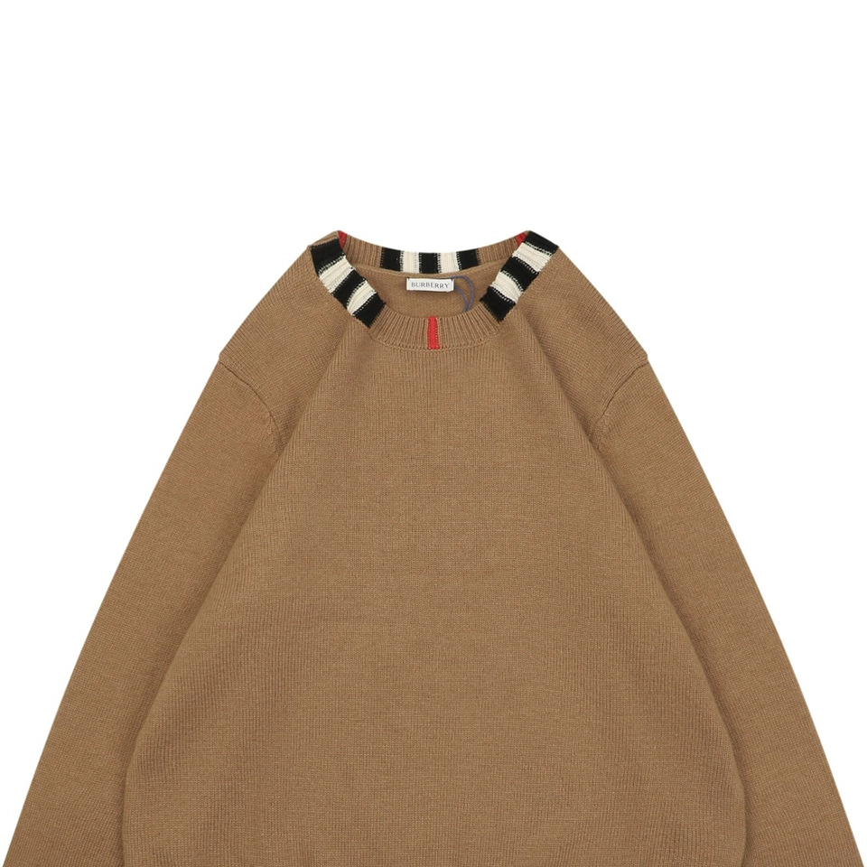 Burberry-Check-Ribbed-Crewneck-Sweater4.jpeg.webp Bbry Check Ribbed Crewneck Sweater