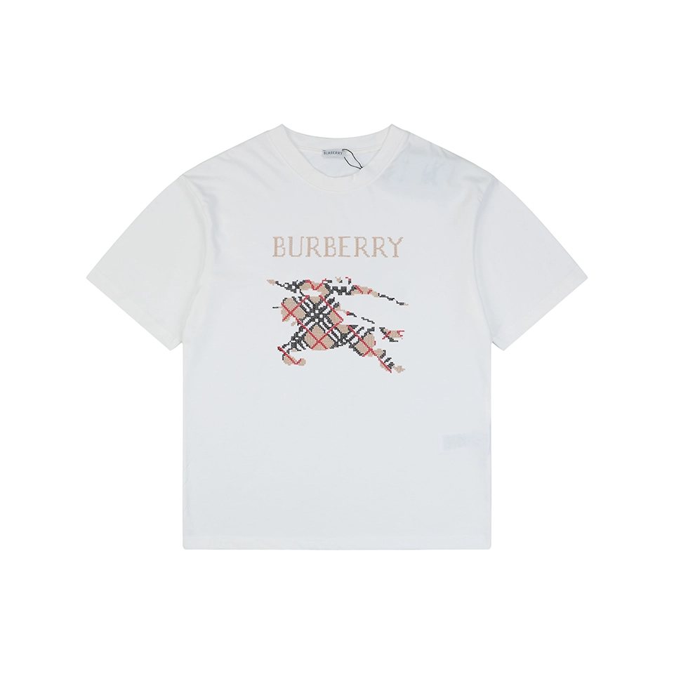 Burberry-Cross-Stitch-Check-Equestrian-Knight-Logo-Embroidered-Washed-Cotton-T-Shirt4.jpg.webp Bbry Cross Stitch Check Equestrian Knight Logo Embroidered Washed Cotton T Shirt