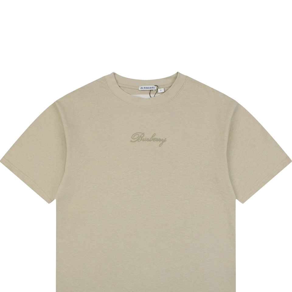 Burberry-Cut-Out-Check-Script-Logo-T-Shirt2.jpg.webp Bbry Cut Out Check Script Logo T Shirt