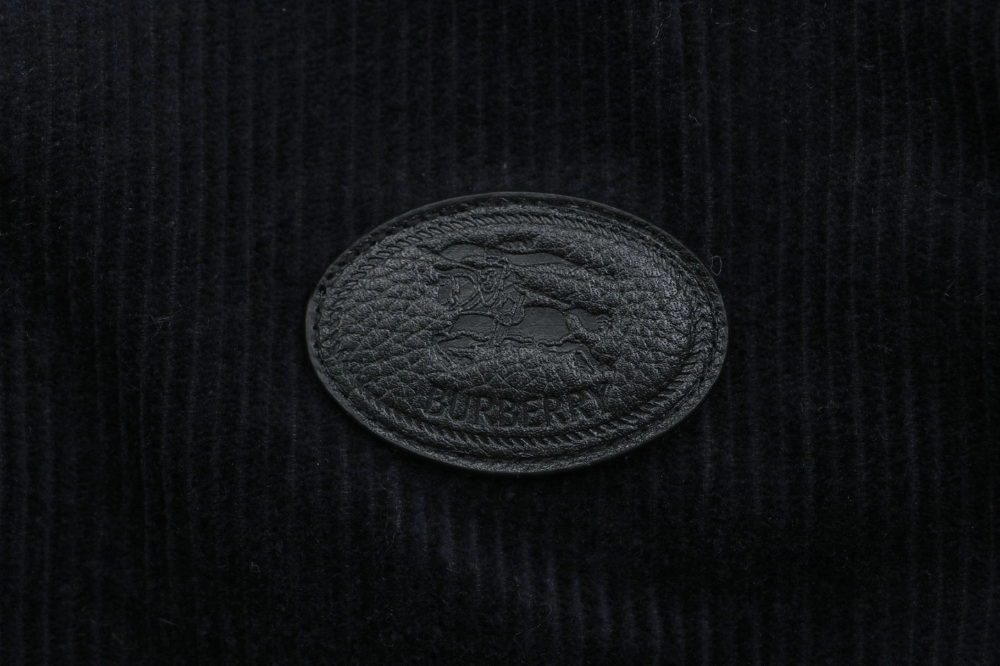 Burberry-Equestrian-Emblem-Corduroy-Padded-Jacket3.jpeg.webp Bbry Equestrian Emblem Corduroy Padded Jacket