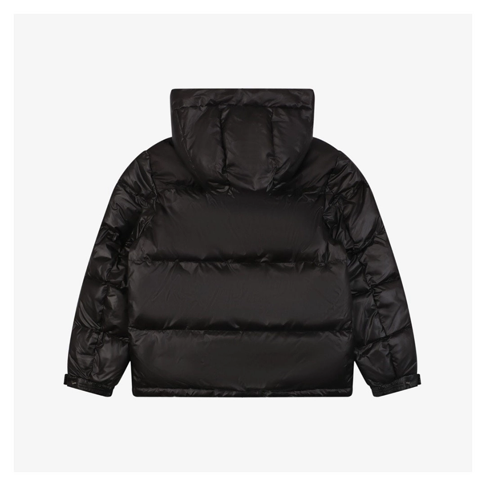 Burberry-Matte-Hooded-Down-with-Arm-Patch-Jacket-250518.jpeg.webp Bbry Matte Hooded Down With Arm Patch Jacket 2505