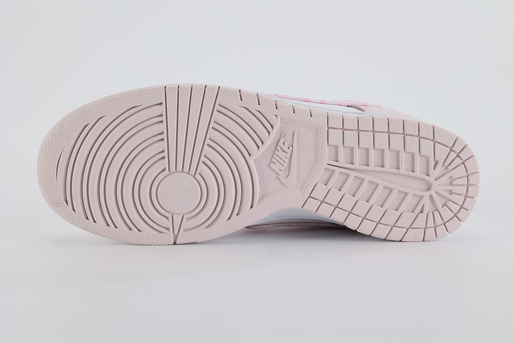 Dunk-Low-Pink-Paisley-Replica2.webp Dunk Low Pink Paisley