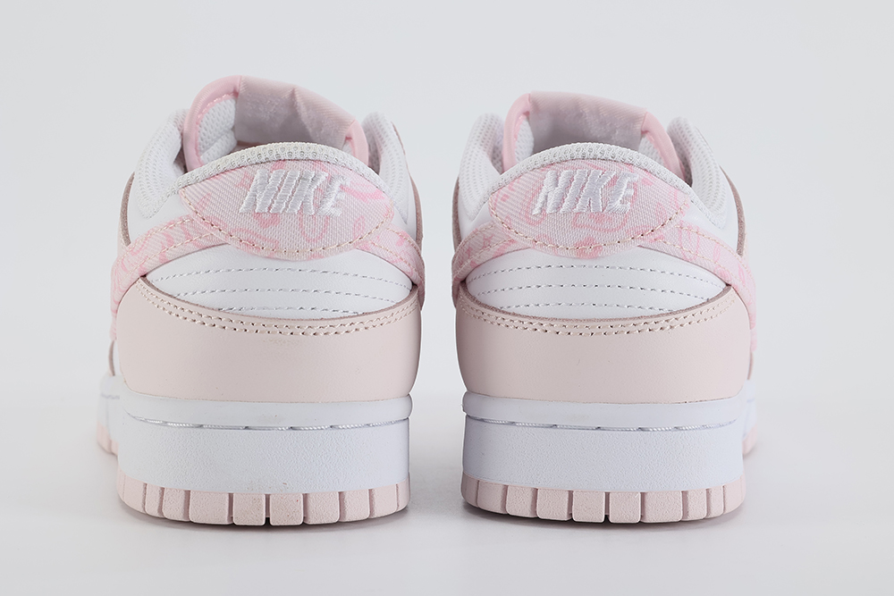 Dunk Low Pink Paisley – Image 5 Dunk Low Pink Paisley Replica