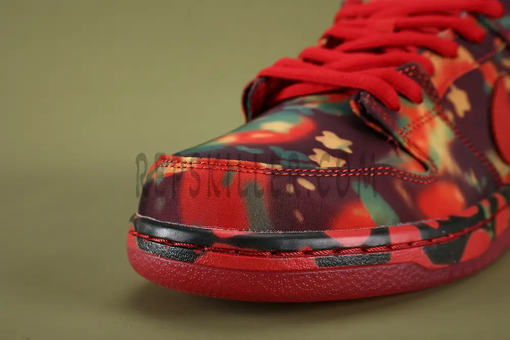 The Wizard Of Oz X Nike Sb Dunk Low
