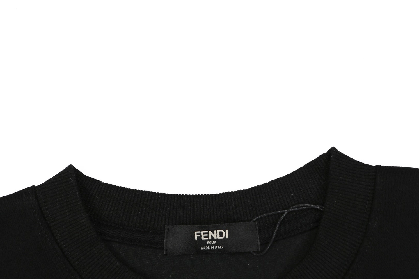 Fendi-×-Heytea-Collaboration-Crewneck-Sweatshirt8.jpeg.webp F X Heytea Collaboration Crewneck Sweatshirt