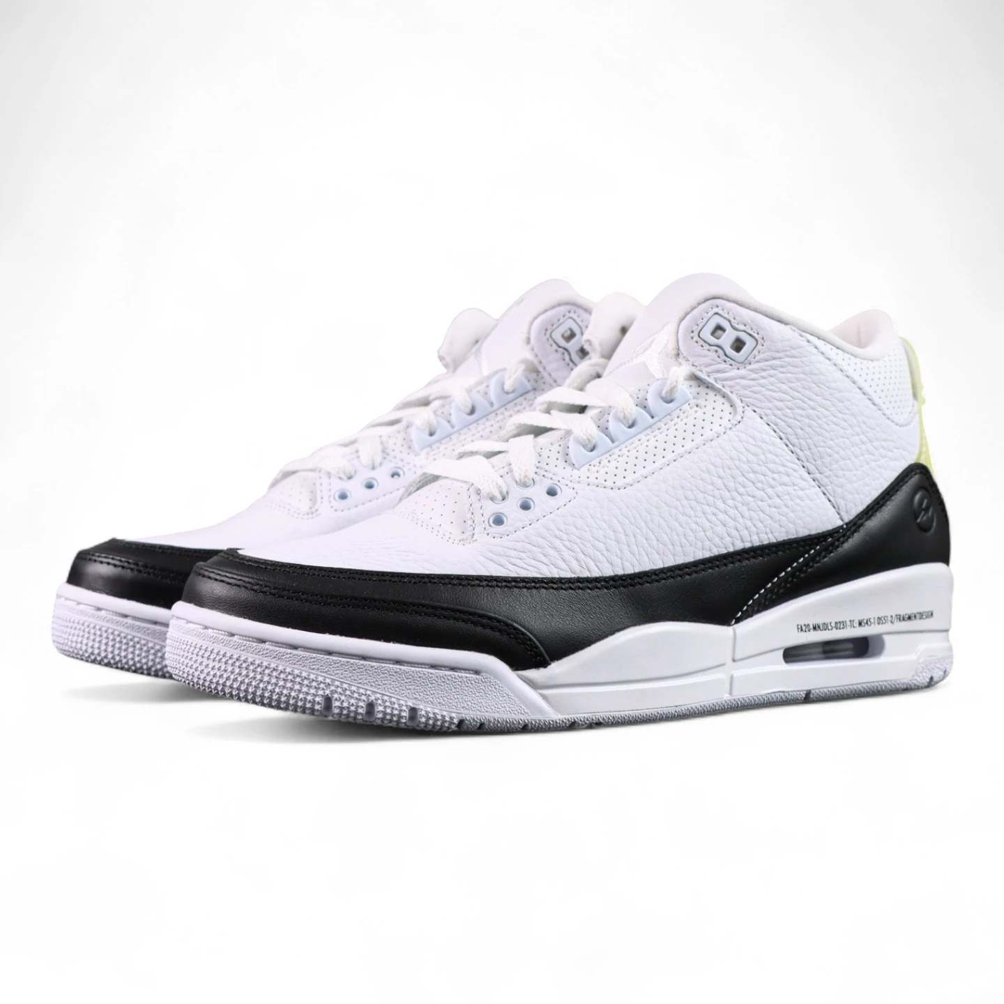 Fragment-Design-x-Air-Jordan-3-Retro-SP-White.webp Fragment Design X Air Jordan 3 Retro Sp White 2