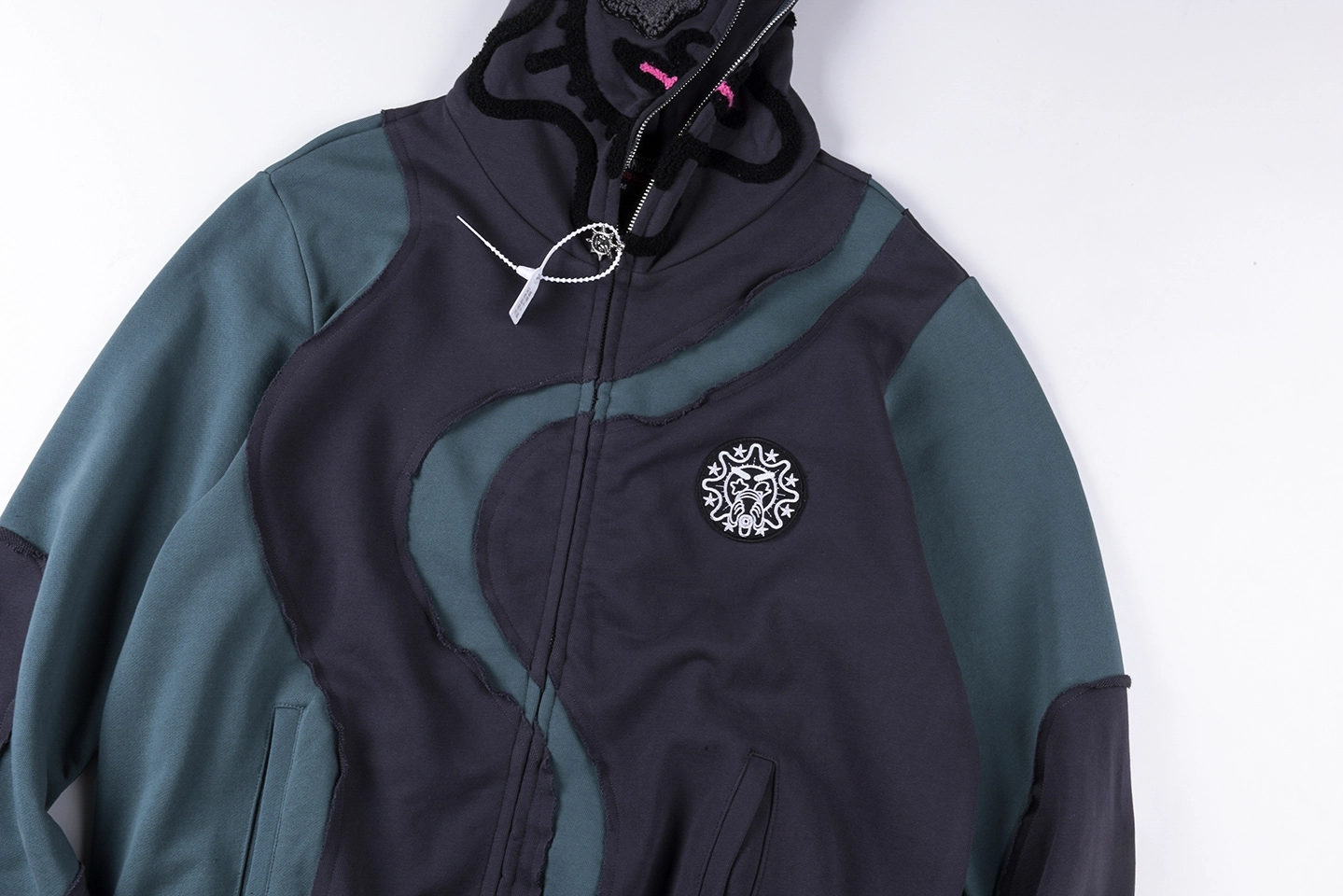 Glo-Gang-GLS-Wave-Panel-Full-Zip-Hoodie3.webp Glo Gang Gls Wave Panel Full Zip Hoodie