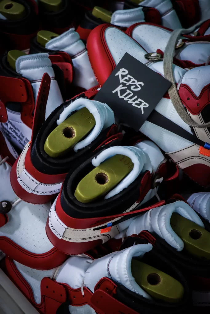 Off White X Air Jordan 1 Retro High Og Chicago – Image 6 Off-White x Air Jordan 1 Retro High OG 'Chicago' Replica