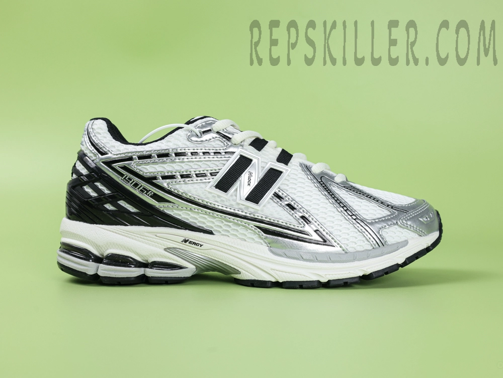 New Balance Silver Black