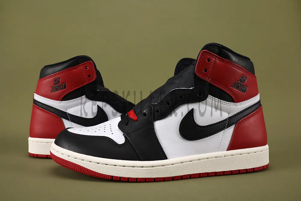Air Jordan 1 Retro High Og Black Toe Reimagined