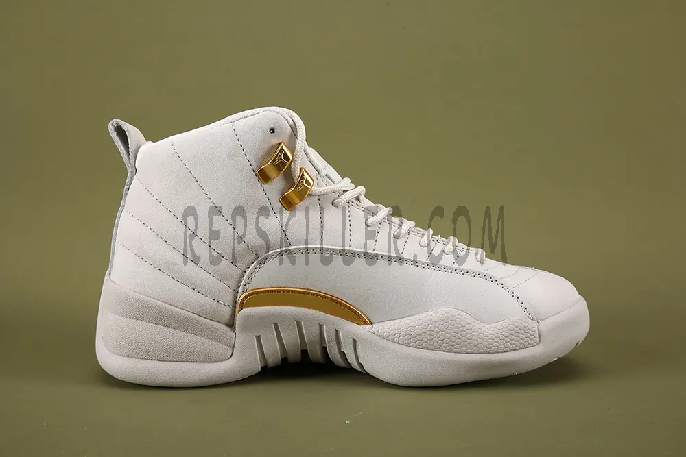 Wmns Air Jordan 12 Retro Phantom